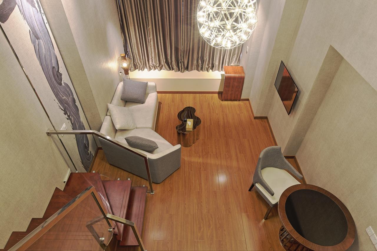 Days Inn South Guangzhou Raiway Station Dış mekan fotoğraf